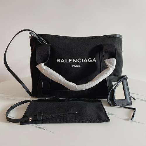 Picture of Balenciaga Lady Handbags _SKUfw110900641fw